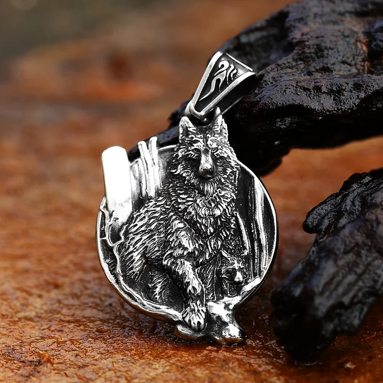 Punk Embossed Wolf Stainless Steel Necklace