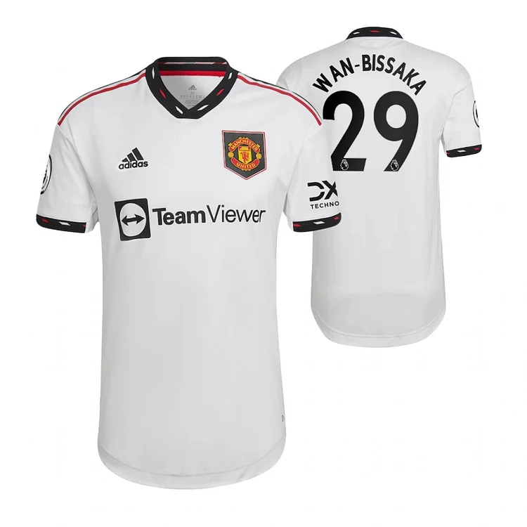 Manchester United Aaron Wan-Bissaka 29 Away Shirt Kit 2022-2023