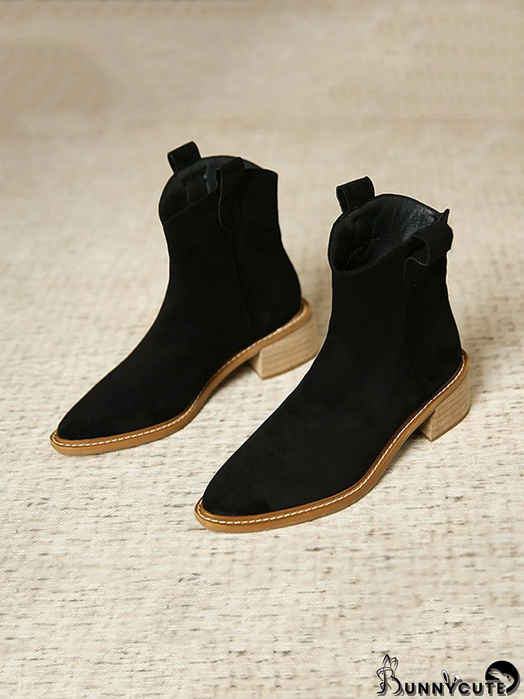 Pointed-Toe Split-Joint Dr. Martens Boots