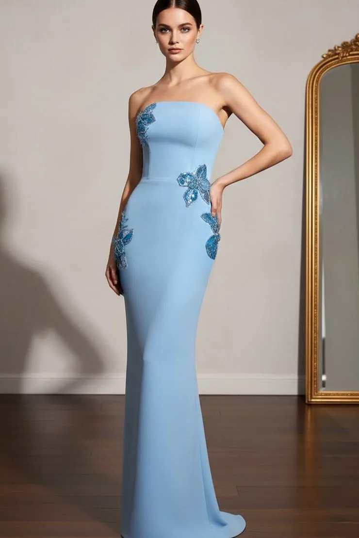 Long Strapless Sleeveless High-Waisted Mermaid Prom Dress With Flower Appliques | YQ0143 Wellcucu