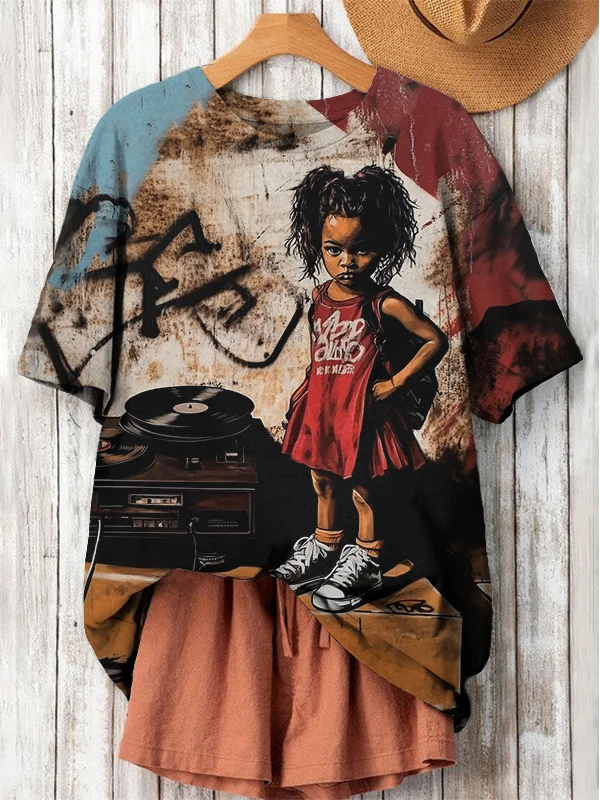 Women's Cool Black Girl And Old Vinyl Record Player Art Print Casual T-Shirt