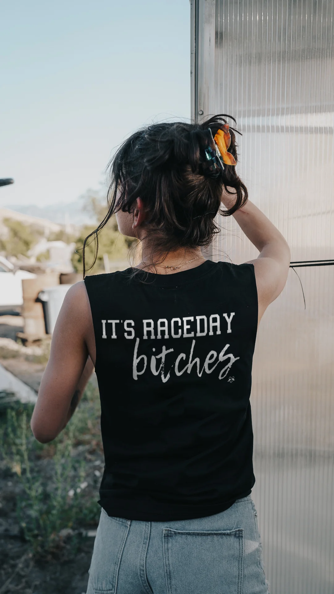 It's Raceday Bitches Tank - Devcarry