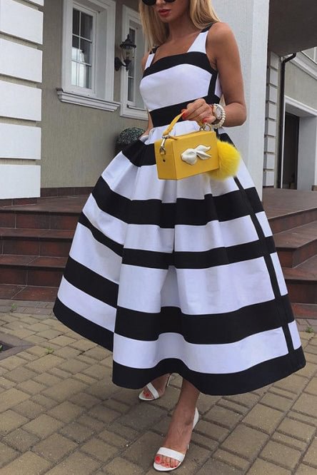 Striped Sleeveless A-line Swing Dress - Chicaggo
