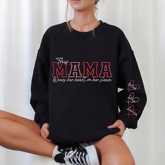 Heart on her sleeve Sweatshirt main image 0