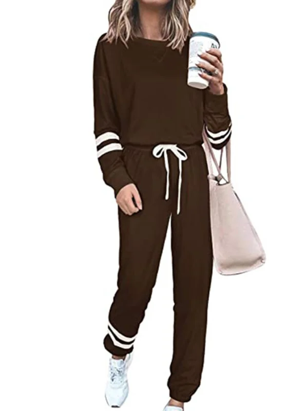How to Style Autumn Suits for Women Over 60: Ageless Fashion Secrets