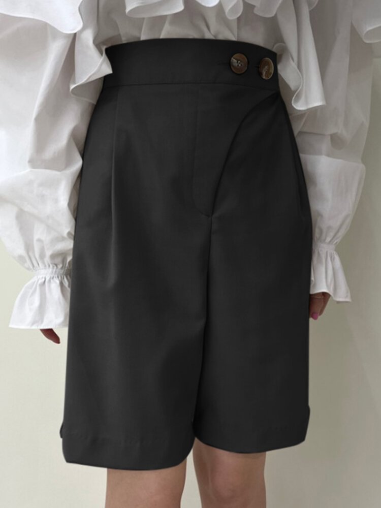 Casual Solid Pocket Button Front Shorts For Women