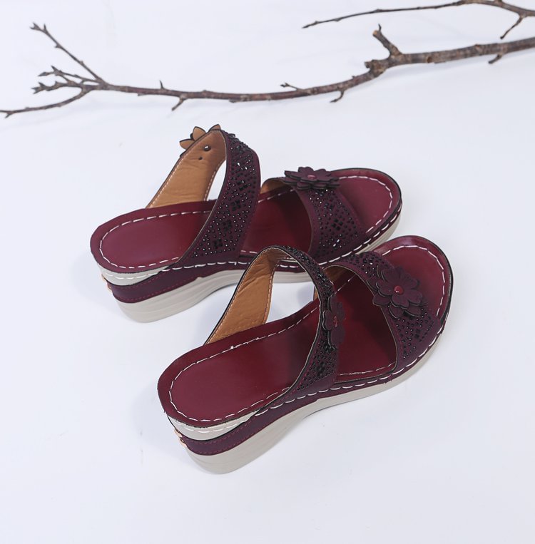 Vintage Flower Heeled Slip-On Wedge Sandals