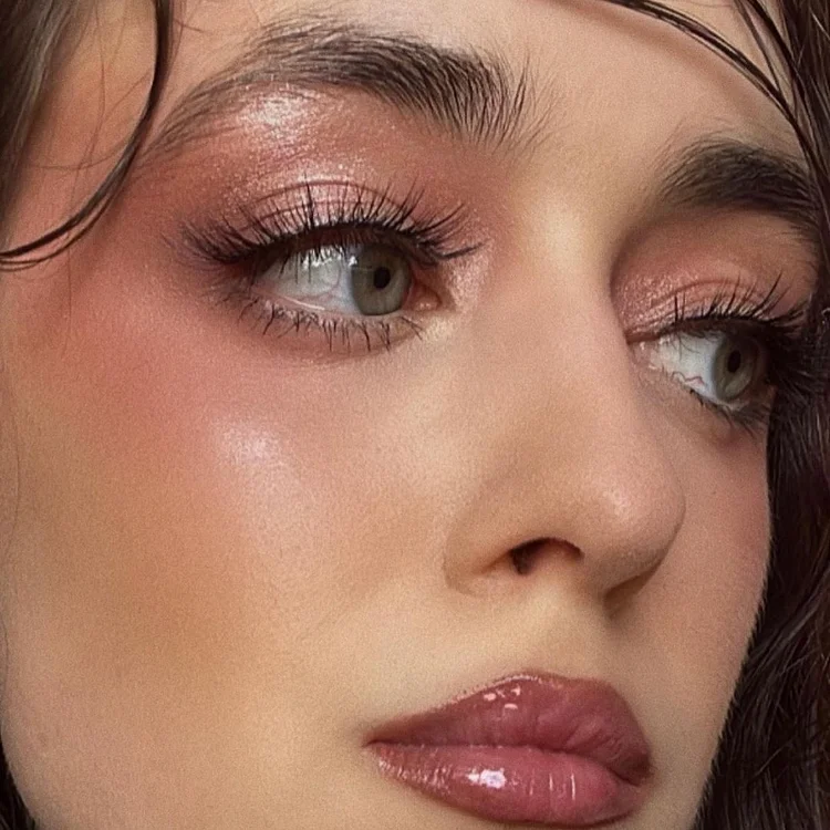 WowPlease Multi-Use Glitter Eyeshadow Waterproof Jelly - Silver Dimond