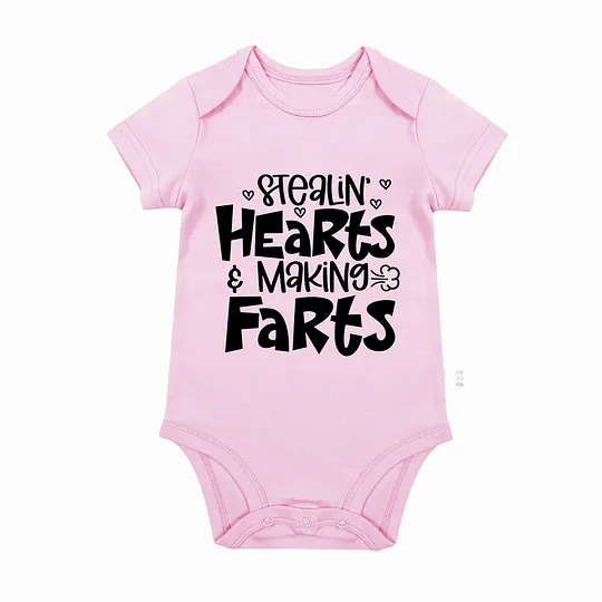【0M-24M】Adorable Baby Bodysuit With Fun "Stealin' Hearts & Making Farts" Print