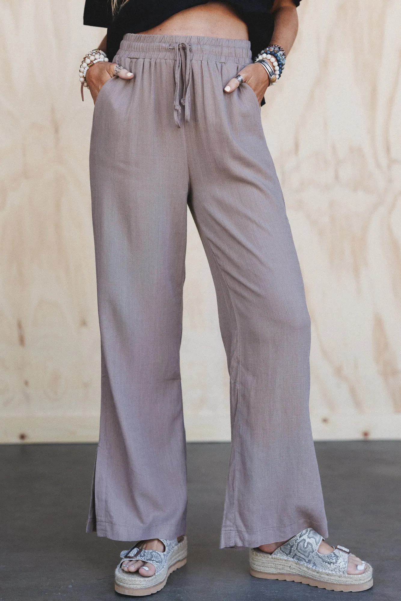True Form Wide Leg Pants - Cocoa