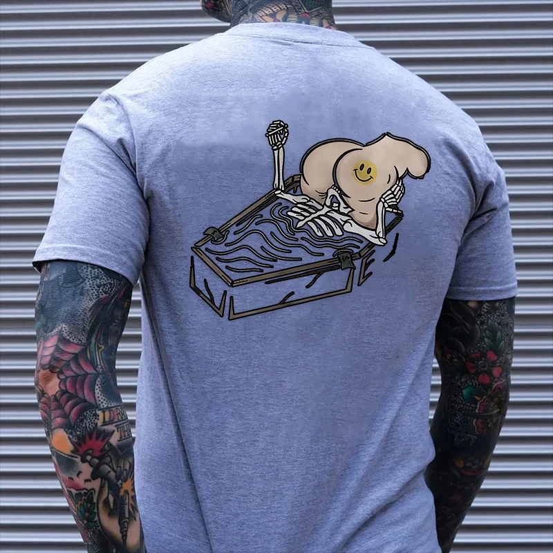 Skull Eat the Naked Ass in the Coffin Graphic Black Print T-shirt