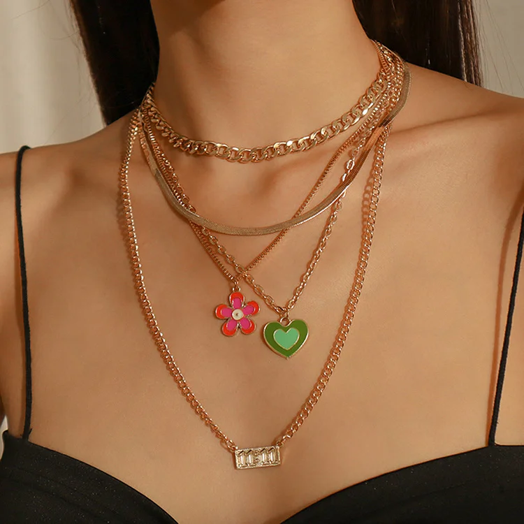 Drip Oil Love Flower Necklace socialshop
