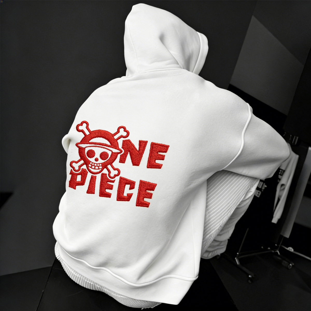 Embroidered Skull Design Hoodie for Casual Wear