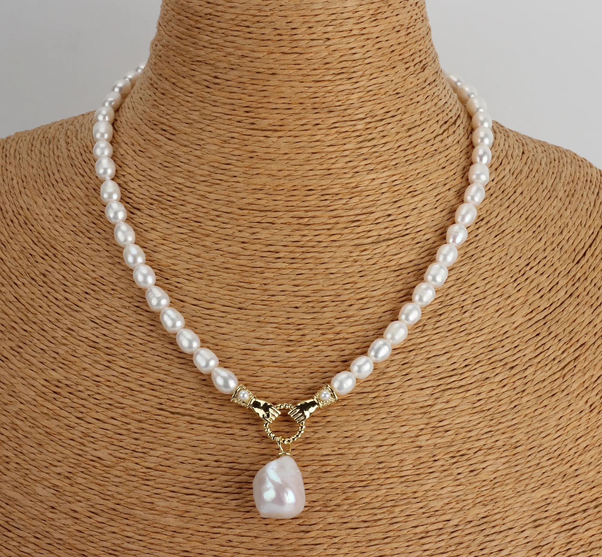 6-7mm Natural White Rice Pearls Necklace,Handmade Necklace,Baroque Fireball Pearl Pendant,Statement Pearl Necklace,Minimalist Necklace,Gifts
