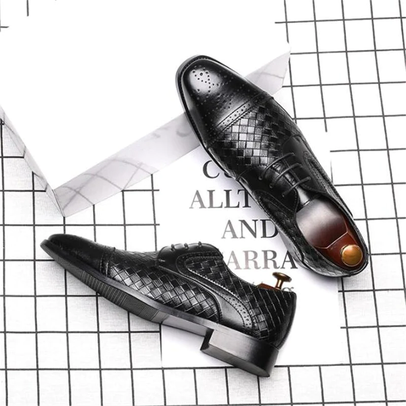 Men Classic Leather Shoes