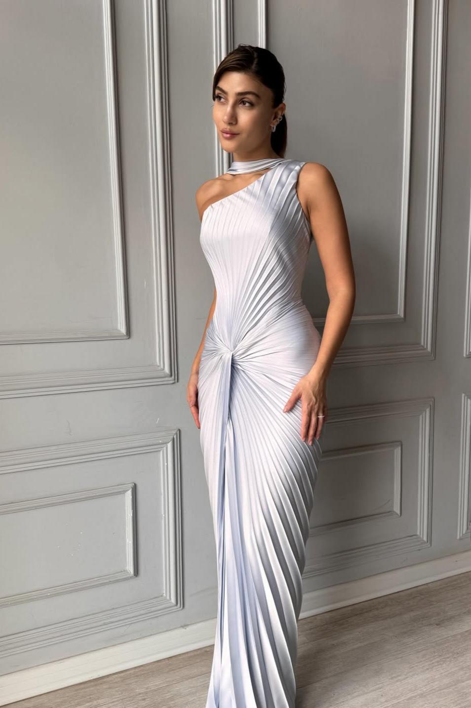 Lussooy Elegant Satin One Shoulder Sliver Sleeveless Pleated Prom Dress