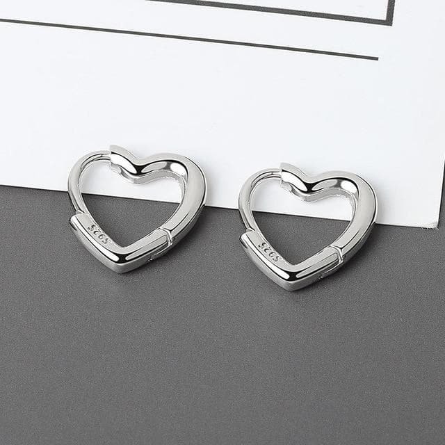 Simple Cute Sweet Heart Buckle Hoop Circle Piercing Earrings SP15678