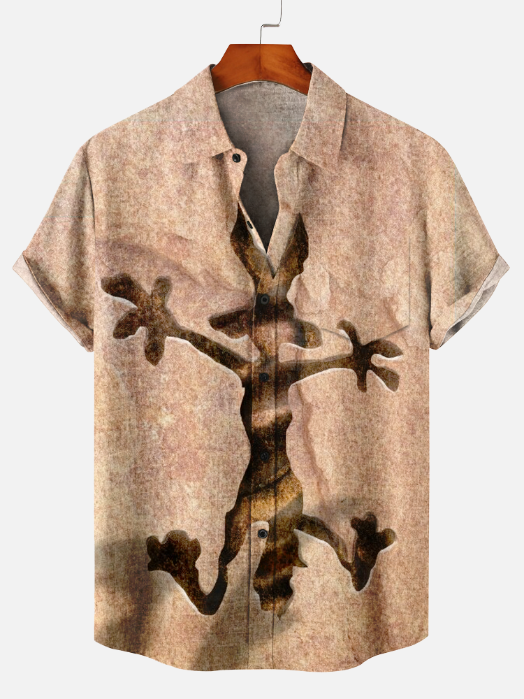 Retro cartoon character falling into wall pocket shirt PLUSCLOTHESMAN