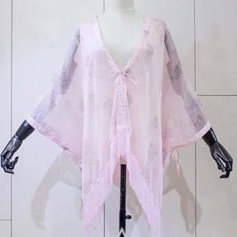White/Black/Pink Jellyfish Printing Shawl SP179124