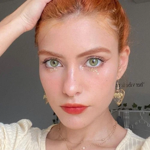 Aprileye Queen Green