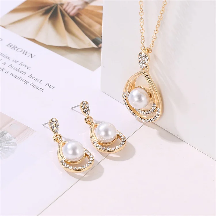 Fashion Rhinestones Pearl Water Droplet Shaped Necklace Earrings Jewelry Set  Flycurvy [product_label]