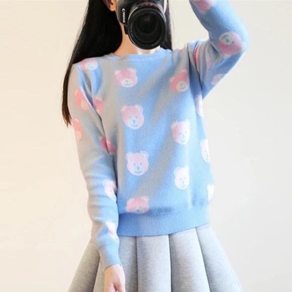 4 Colours Kawaii Bear Long Sleeve Sweater SP154658