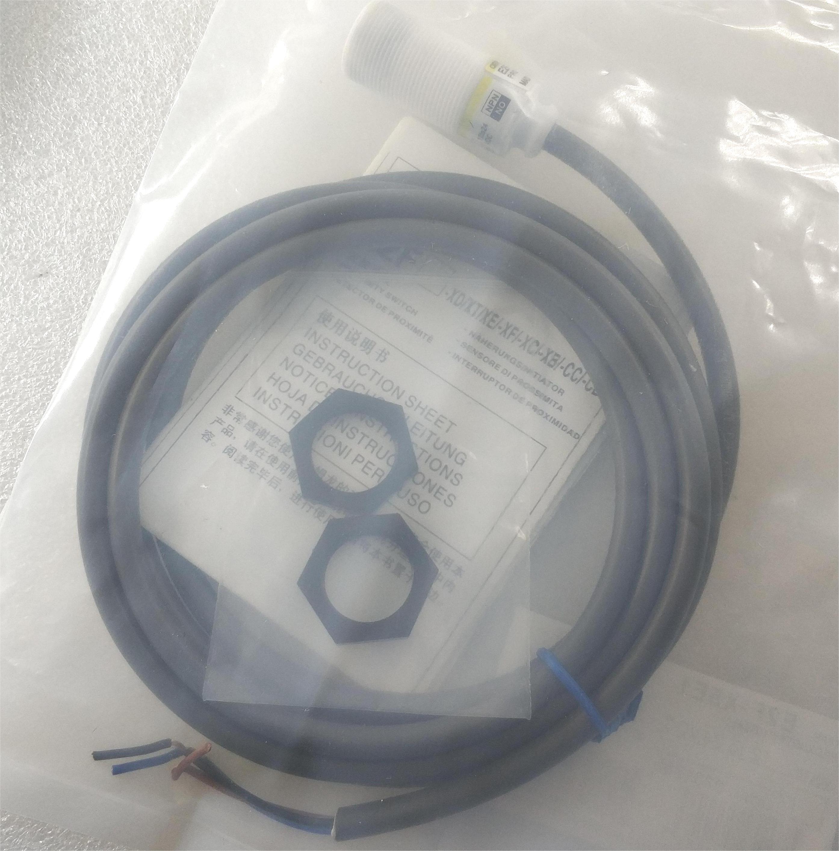 NEW E2FX5E1 Proximity Switch