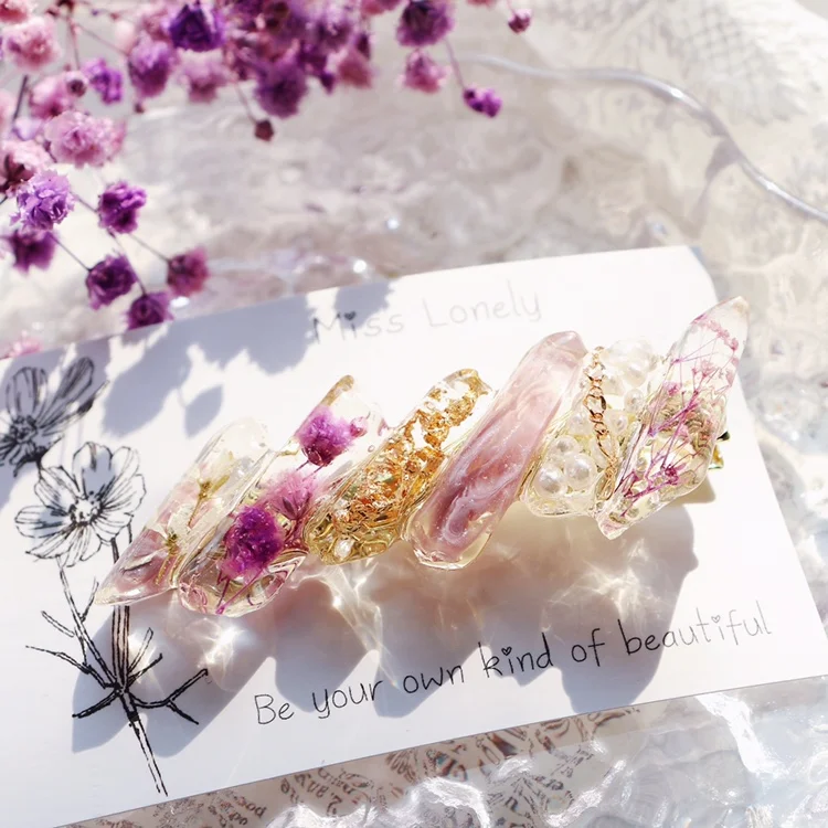 Floral Resin Hairpin INS