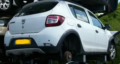 Dronehint Dacia Sandero 2015 reg breaking spare fuel flap parts Parts