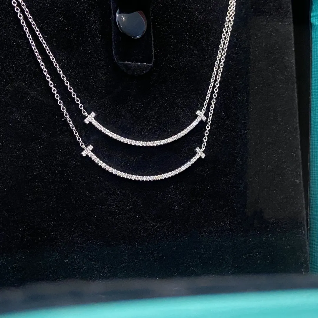 Tiffany T Smile Pendant Necklace in Silver Color