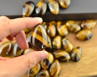 pornhint Pornhint Natural Tiger Eye Teardrop Pocket Stones for Jewelry Making Pendant Tumbled Gemstone Chakra Healing Crystal Smooth about 37mm (1.5 inch)