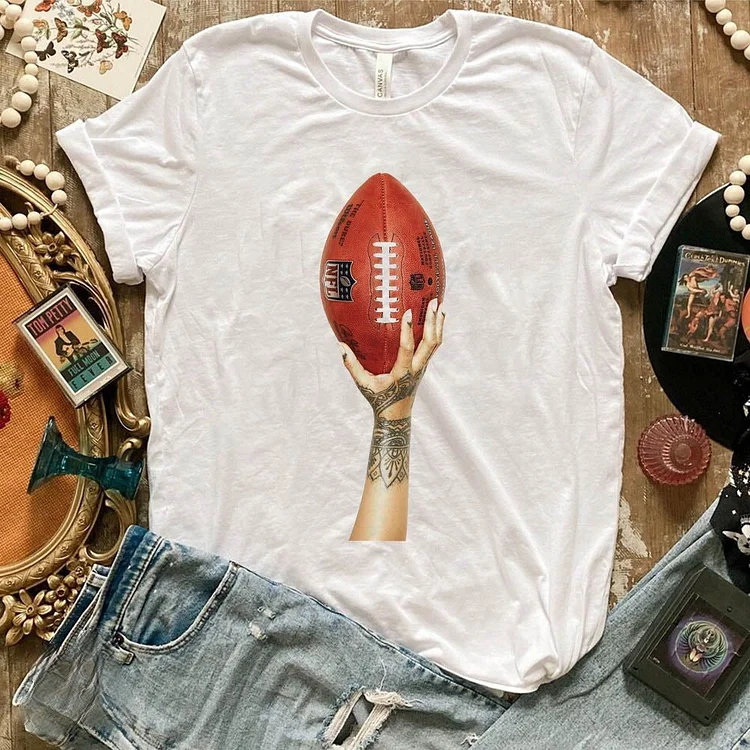 Rihanna Super Bowl T-shirt