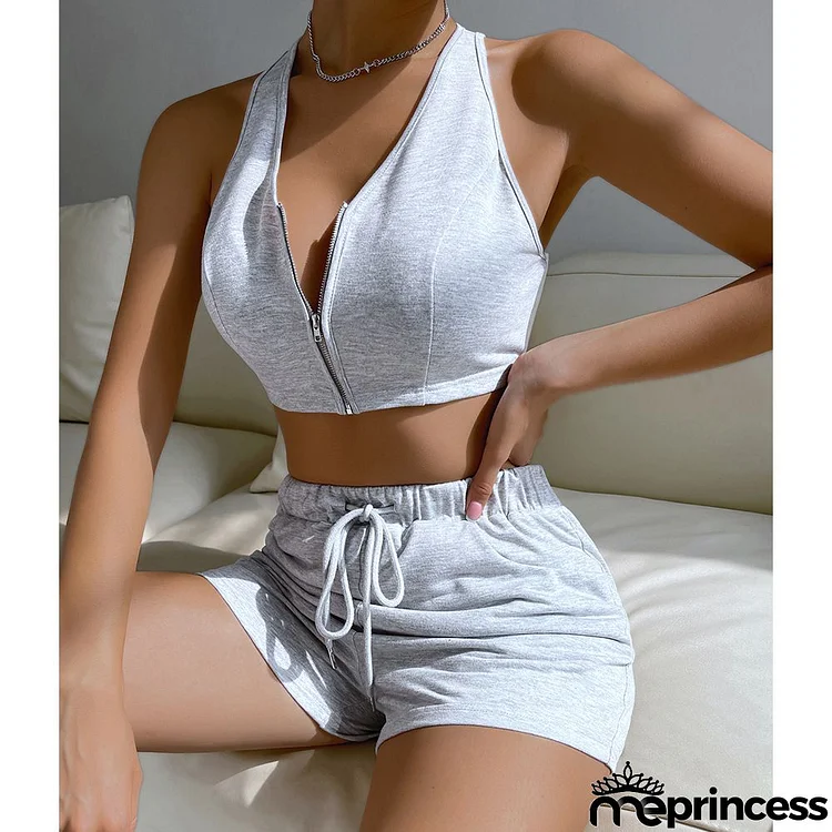 Women Fashion Casual Solid Color Neck Zipper Top Shorts Two-Piece Set