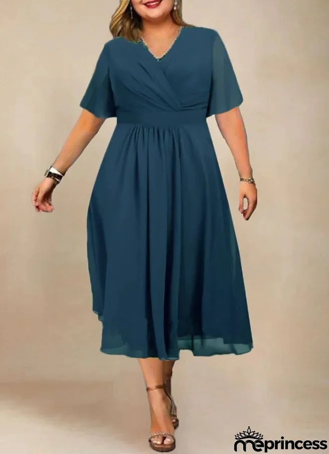 Women Fashion Plus Size Solid Color V-Neck Creased Short Sleeve Dress
