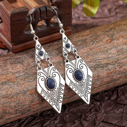 Retro Bohemian Turquoise Earrings Simple and Versatile Geometric Rhombus Metal Texture Earrings