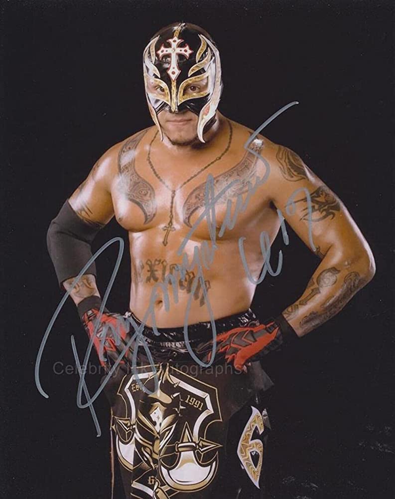 Wrestling Autographs Rey Mysterio Aka Oscar Gutierrez Wwe Wcw