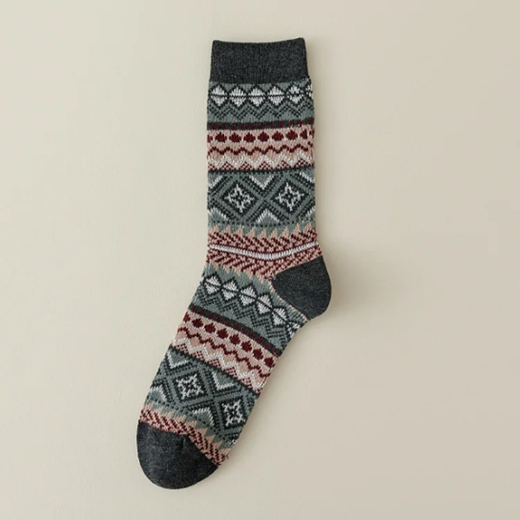 Comstylish Men's Retro Autumn/Winter Mid Length Socks