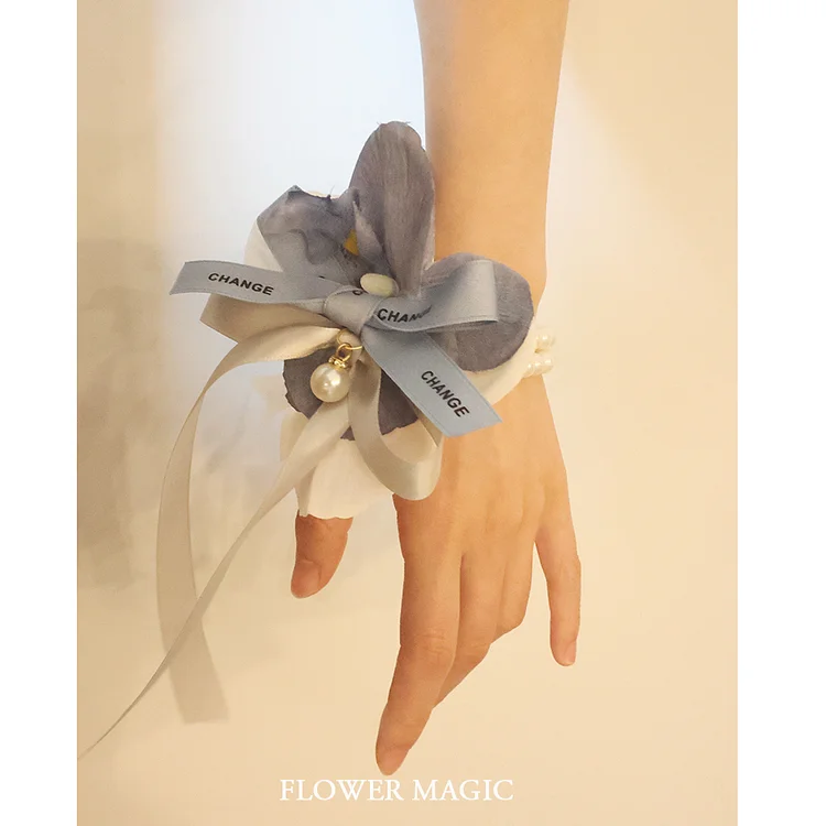 Gray blue butterfly orchid beautiful fairy wedding tie bride and bridesmaid Sisters Group business activities medical beauty wrist flower 花之魔法 ldooo