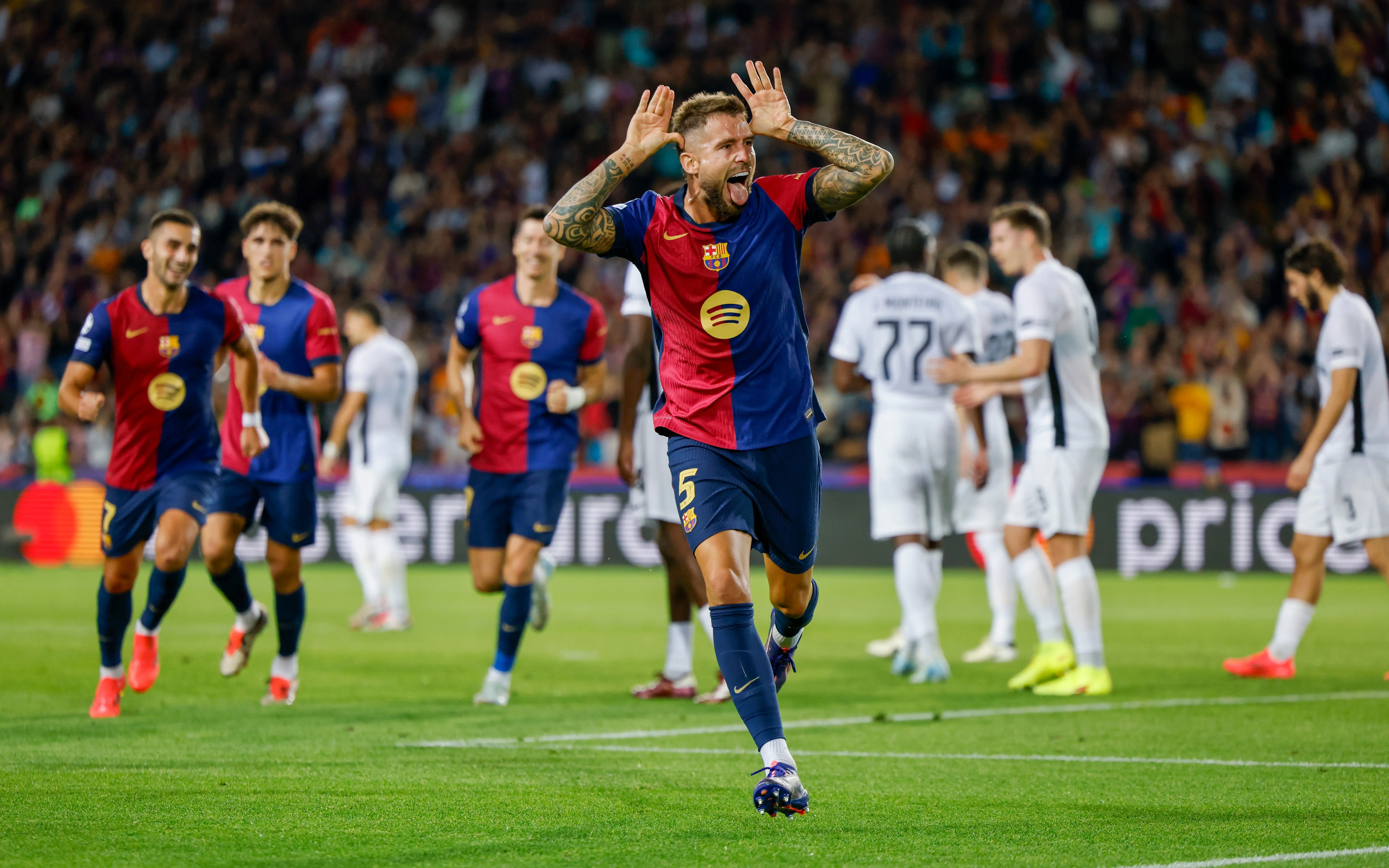 Barcelona’s Asia Tour Ends with 5 - 0 Rout of Daegu: A Jersey-Clad Triumphjersey|football shirt|football kit|football sportswear