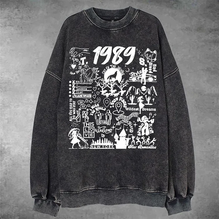 Woman's 1989 Music Print Sweatshirt