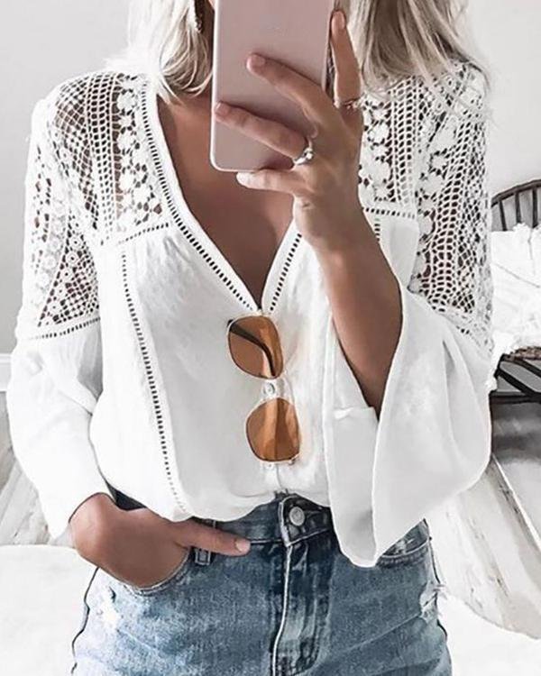 Bohemia Flare Sleeve V-Neck Plain Long Sleeve Standard Blouse
