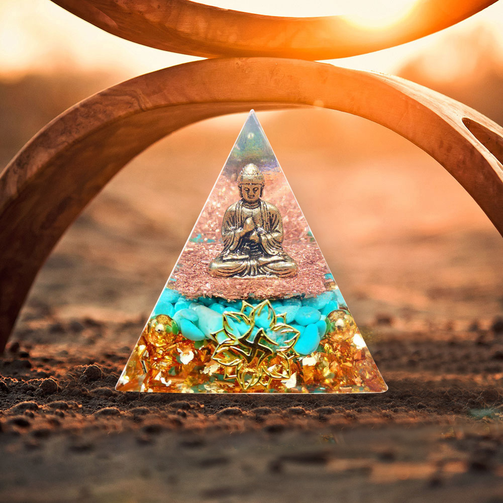 natural-crystal-power-tower-orgonite-pyramid