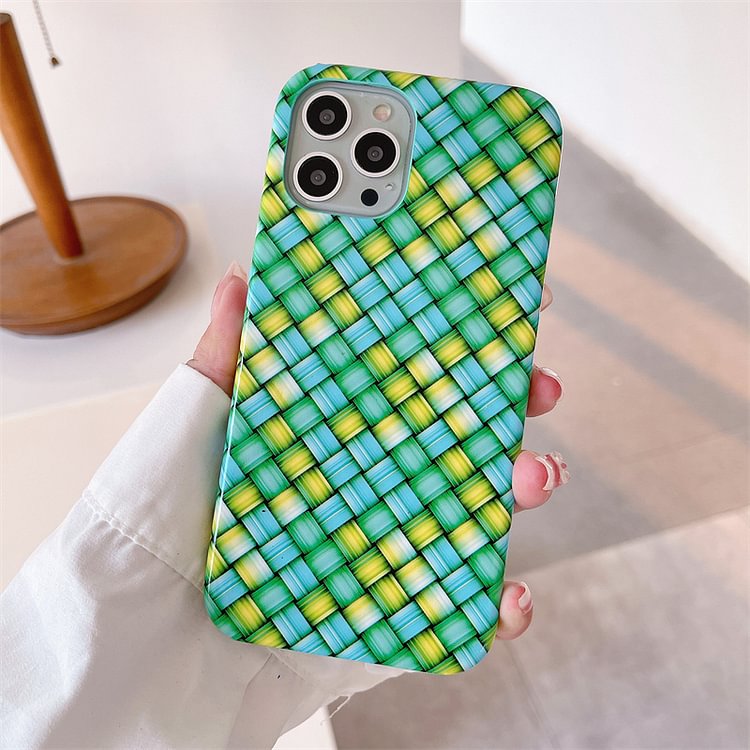【目を引き】iPhone ケース 多機種対応 衝撃吸収 編組 カラフル 全9色