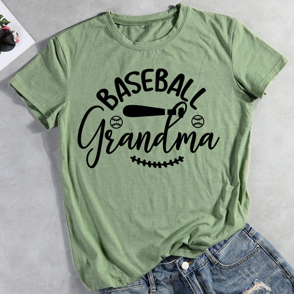 Baseball Grandma T-shirt 013839-Guru-buzz