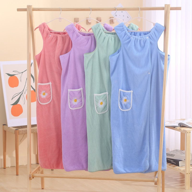 🔥3rd Anniversary SaleQuick Dry Absorb Water Wearable Bathrobes(New