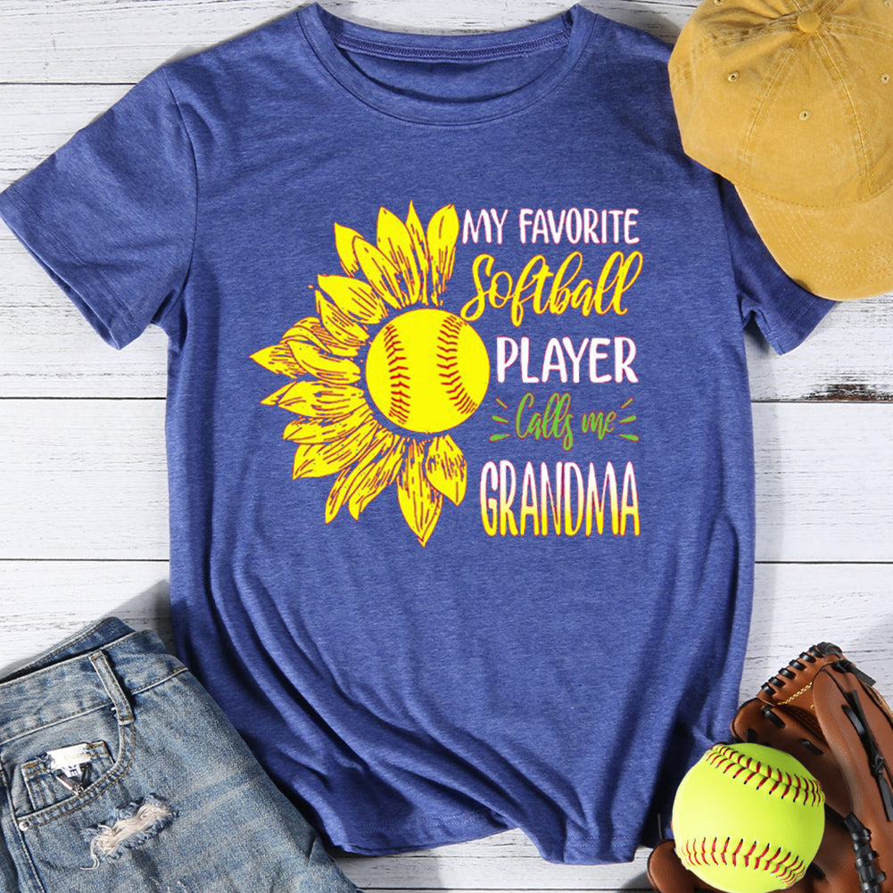 My Favorite Softball Player Calle Me Grandma T-shirt - 01262-Guru-buzz