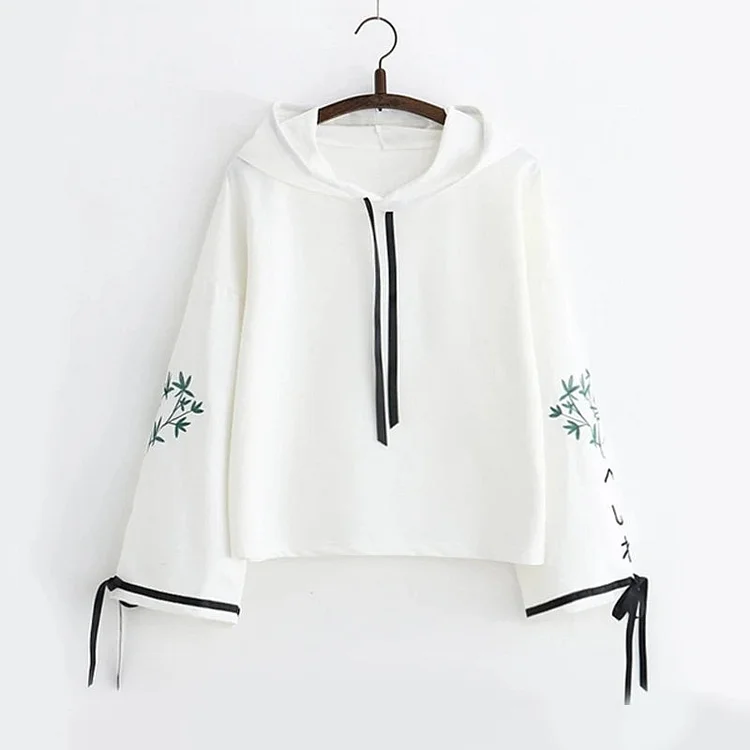 Bamboo Embroidery Bowknot Sleeves Sweatshirt