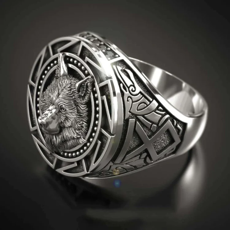 Vintage Relief Ancient Wolf Head stainless steel Animal Viking Ring