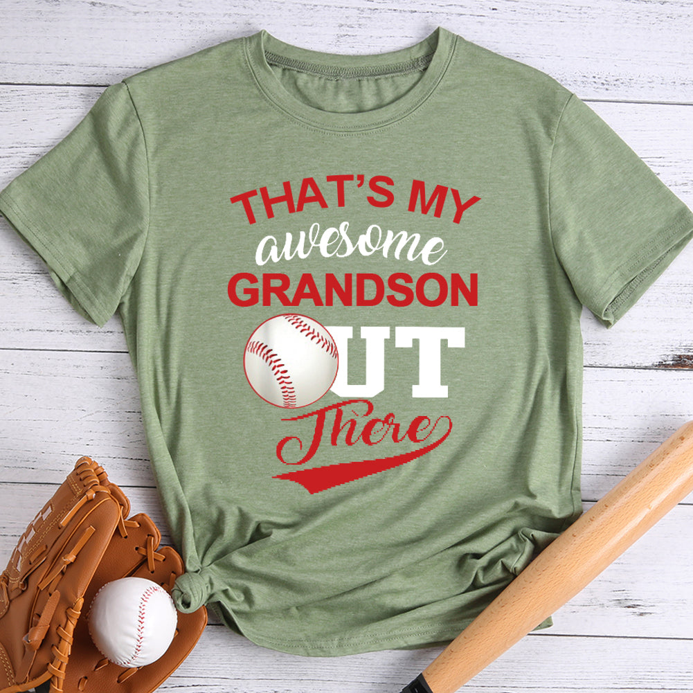 That‘s my awesome grandson out there T-shirt Tee -07029-Guru-buzz