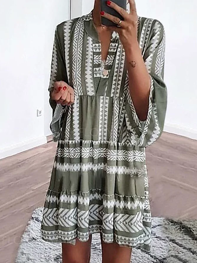 Green Plain Long Sleeve Swing Paneled Dresses Zaesvini